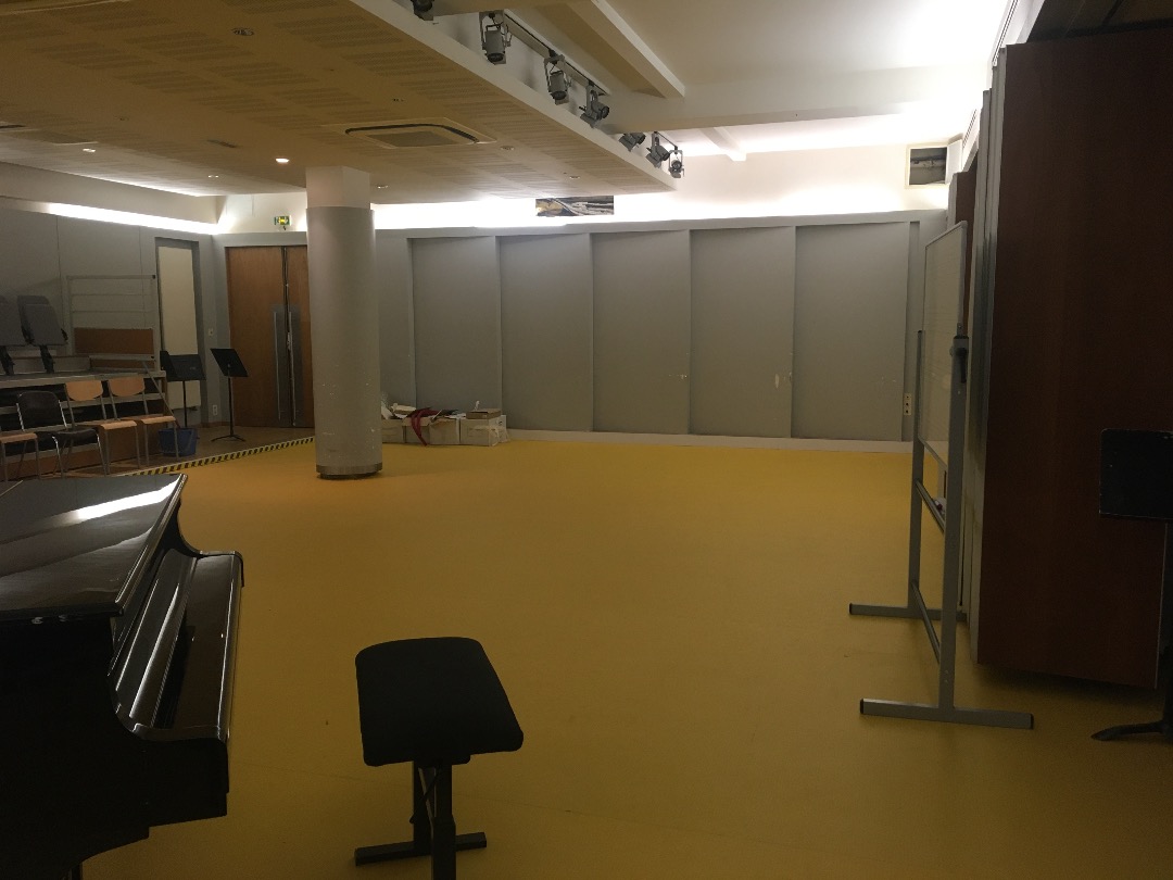 salle_Calmel.JPG